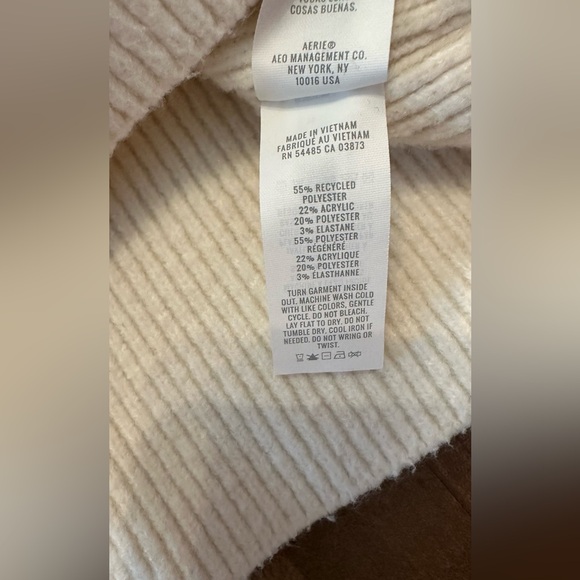 🩷 Aerie V Neck Sweater 🩷 - Picture 3 of 4